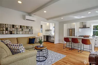 1611 10th Avenue W #1, Seattle, WA 98119 - Photo 10