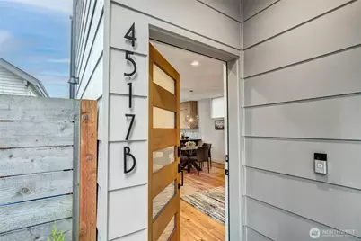 4517 B Sunnyside Avenue N, Seattle, WA 98103 - Photo 2