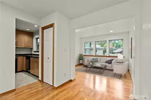 14808 84th Ave NE, Kenmore, WA 98028 - Photo 28