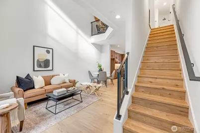 2104 1st Avenue N, Seattle, WA 98109 - Photo 10