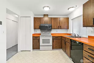 2115 Whitman Ave NE, Renton, WA 98059 - Photo 12