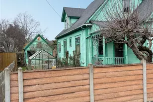 2119 I St, Bellingham, WA 98225 - Photo 4