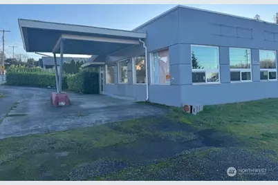 625 N 4th Street #3, Mount Vernon, WA 98273 - Photo 2