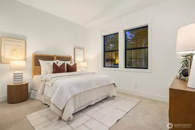 822 165th Avenue NE, Bellevue, WA 98008 - Photo 24
