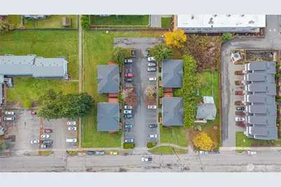 441 NE Kettle Street, Oak Harbor, WA 98277 - Photo 2