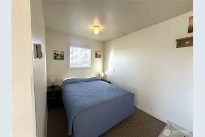 210 26th St NW #313, Long Beach, WA 98631 - Photo 4