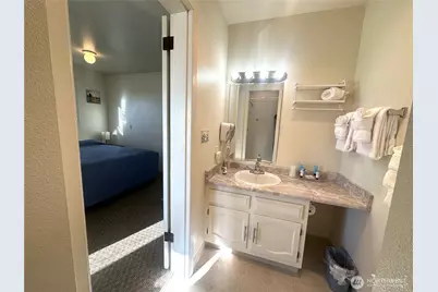 210 26th St NW #313, Long Beach, WA 98631 - Photo 6