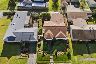 1205 35th St, Anacortes, WA 98221 - Photo 2