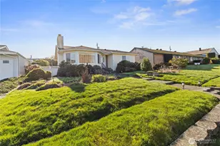 1205 35th St, Anacortes, WA 98221 - Photo 36