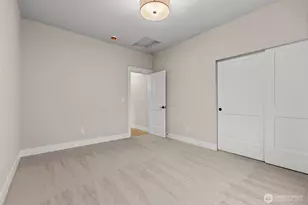 7864 Beach Dr E, Port Orchard, WA 98366 - Photo 16