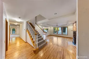 2115 Fairway Ln, Oak Harbor, WA 98277 - Photo 10