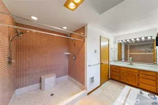 2115 Fairway Ln, Oak Harbor, WA 98277 - Photo 24