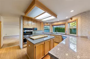 2115 Fairway Ln, Oak Harbor, WA 98277 - Photo 12