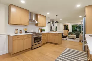 715 27th Ave, Seattle, WA 98122 - Photo 12