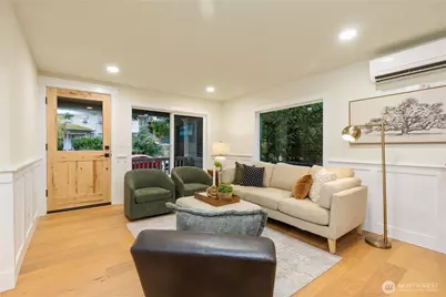 715 27th Avenue, Seattle, WA 98122 - Photo 4