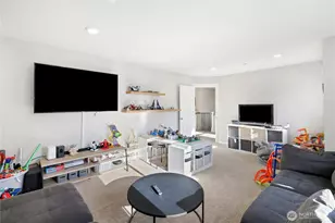 20804 79th St E, Bonney Lake, WA 98391 - Photo 30