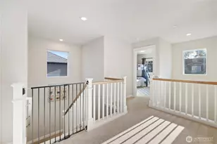 20804 79th St E, Bonney Lake, WA 98391 - Photo 18