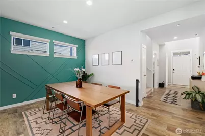 20804 79th Street E, Bonney Lake, WA 98391 - Photo 14