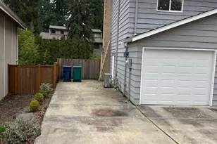 6316 151st Ave NE, Redmond, WA 98052 - Photo 2