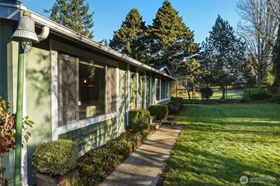 3811 York Street, Bellingham, WA 98229 - Photo 2