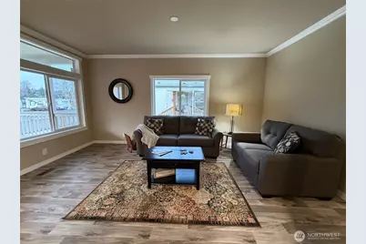 2010 Broadway Avenue #20, Hoquiam, WA 98550 - Photo 6