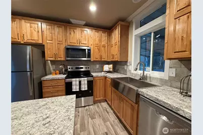 2010 Broadway Avenue #20, Hoquiam, WA 98550 - Photo 12