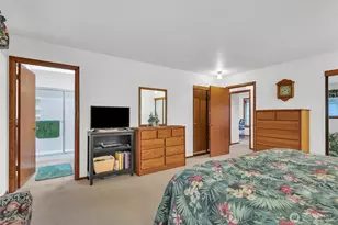 2460 215th Pl SW, Brier, WA 98036 - Photo 14