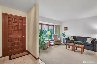 2460 215th Place SW, Brier, WA 98036 - Photo 4