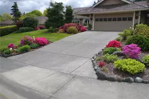 2460 215th Pl SW, Brier, WA 98036 - Photo 2