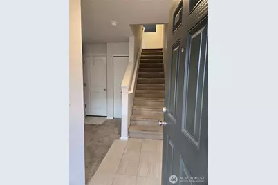 3337 30th Drive, Everett, WA 98201 - Photo 2