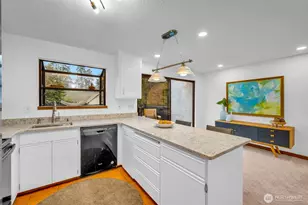 816 N 175th St, Shoreline, WA 98133 - Photo 20