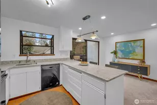 816 N 175th St, Shoreline, WA 98133 - Photo 18