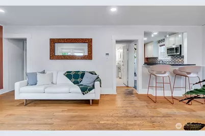 2726 50th Avenue SW, Seattle, WA 98116 - Photo 6