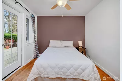 2726 50th Avenue SW, Seattle, WA 98116 - Photo 20