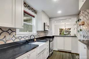 2726 50th Ave SW, Seattle, WA 98116 - Photo 30