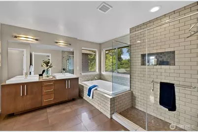 10526 SE 277th Place, Kent, WA 98030 - Photo 24