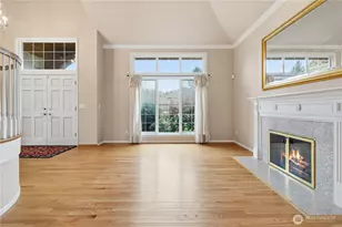 1748 268th Pl SE, Sammamish, WA 98075 - Photo 4