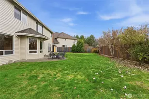 1748 268th Pl SE, Sammamish, WA 98075 - Photo 34