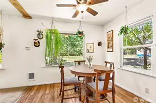 615 SW Camano Dr, Camano Island, WA 98282 - Photo 12