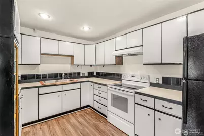 615 SW Camano Drive, Camano Island, WA 98282 - Photo 14