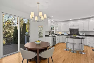 8457 Smugglers Cove Ln, Mukilteo, WA 98275 - Photo 12