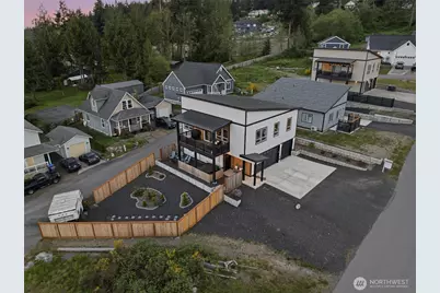 17 E Sellegren Road, Allyn, WA 98524 - Photo 1