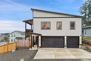 17 E Sellegren Rd, Allyn, WA 98524 - Photo 2