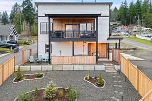 17 E Sellegren Rd, Allyn, WA 98524 - Photo 1