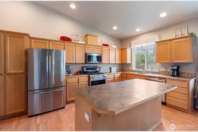 2201 Cooper Crest Street NW, Olympia, WA 98502 - Photo 10