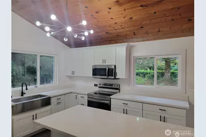 13721 409th Avenue SE, North Bend, WA 98045 - Photo 8