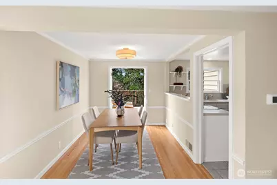 6251 Vassar Avenue NE, Seattle, WA 98115 - Photo 12