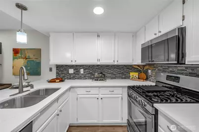 16130 SE 33rd Circle, Bellevue, WA 98008 - Photo 12