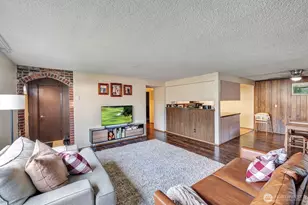 101 147th Ave SE, Bellevue, WA 98007 - Photo 10