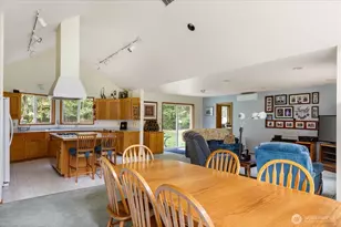 464 Stillmeadow Rd, Coupeville, WA 98239 - Photo 8